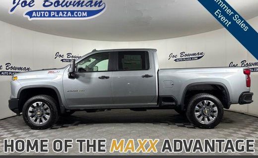 2026 Chevrolet Silverado HD Custom