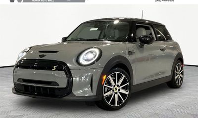 2023 Mini Hardtop SE 2 Door