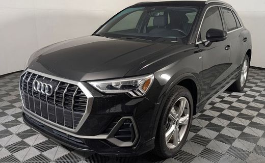 2022 Audi Q3