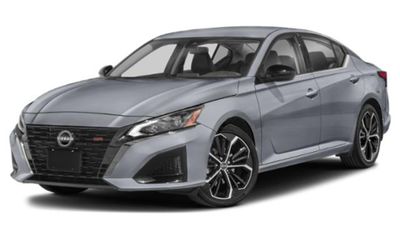 2024 Nissan Altima SR