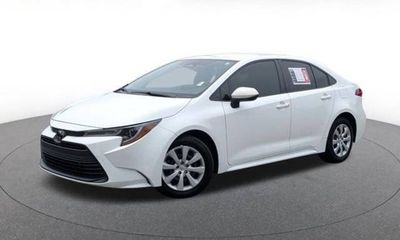 2023 Toyota Corolla L LE SE