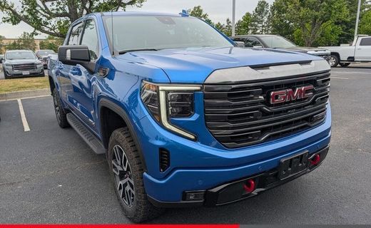 2024 GMC Sierra AT4