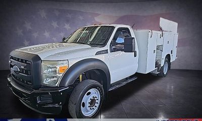 2013 Ford F-550 XL