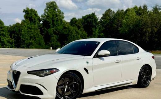 2017 Alfa Romeo Giulia 952 Quadrifoglio
