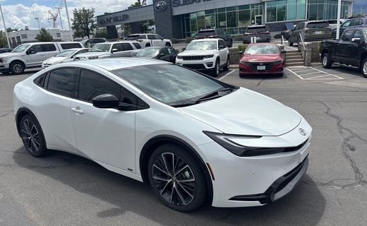 2024 Toyota Prius XLE