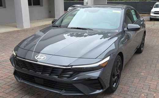 2026 Hyundai Elantra SEL Sport Premium