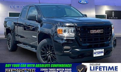 2022 GMC Canyon Elevation Standard