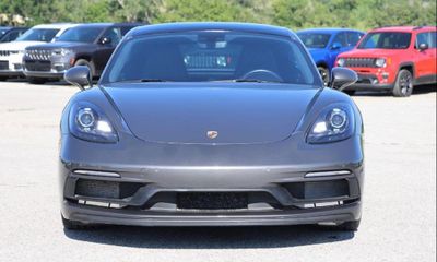 2018 Porsche 718 Cayman S