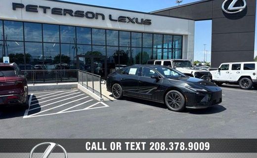 2026 Lexus ES 500E Premium