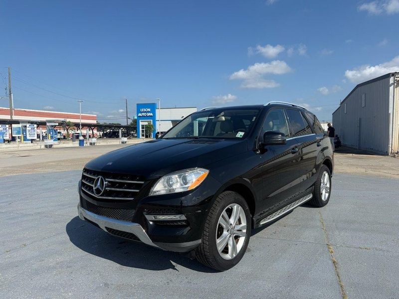 2015 Mercedes-Benz M-Class — a typically priced live listing