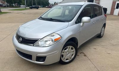 2011 Nissan Versa 1 8 S