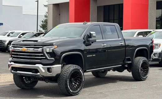 2024 Chevrolet Silverado HD LTZ