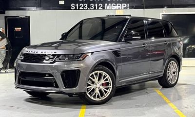 2018 Land Rover Range Sport SVR