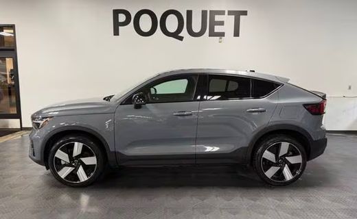 2023 Volvo C40 Ultimate Dark