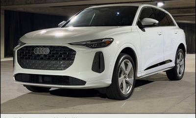 2025 Audi Q5 Quattro Premium Plus