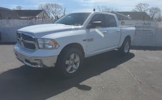 2016 Ram 1500 SLT