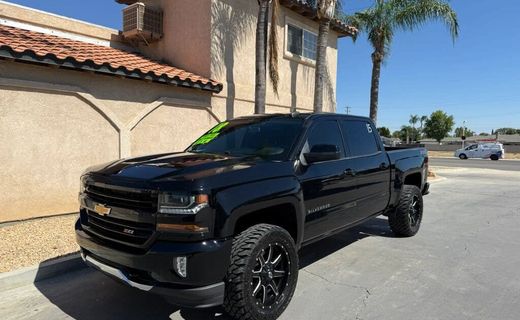 2018 Chevrolet Silverado LT