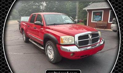 2005 Dodge Dakota Laramie Sport