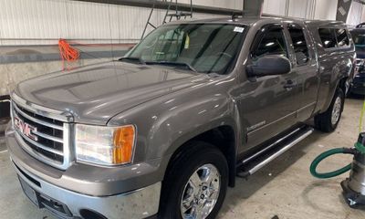 2012 GMC Sierra SLE