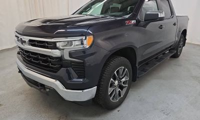 2023 Chevrolet Silverado LT