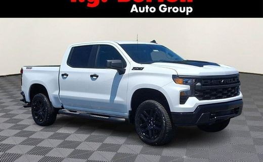 2026 Chevrolet Silverado Trail Boss Custom
