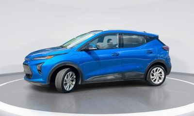 2023 Chevrolet Bolt EUV LT