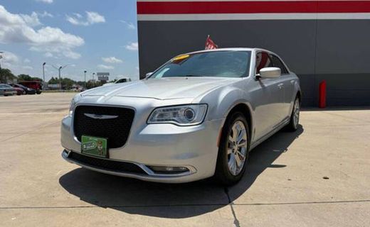 2019 Chrysler 300 Touring