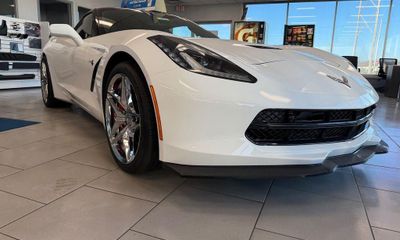 2016 Chevrolet Corvette Preferred 2LT W