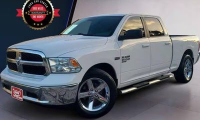 2019 Ram 1500 SLT