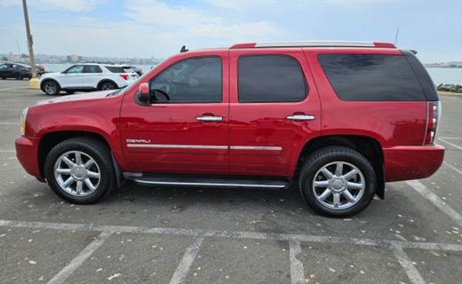 2014 GMC Yukon Denali