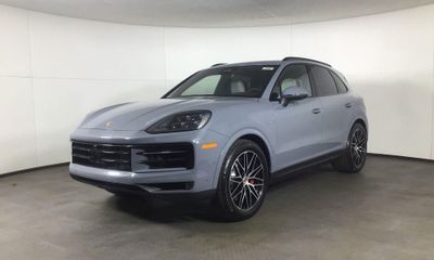 2026 Porsche Cayenne S E Hybrid