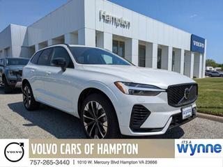 2026 Volvo XC60 Plus Dark