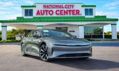 2024 Lucid AIR Pure