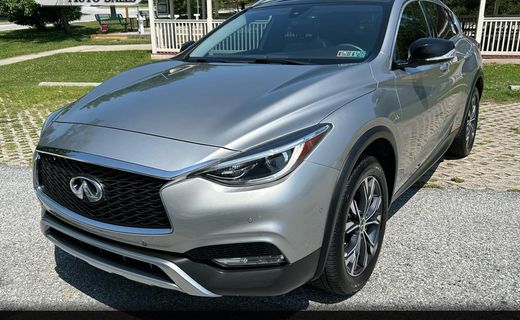 2018 Infiniti QX30 Premium