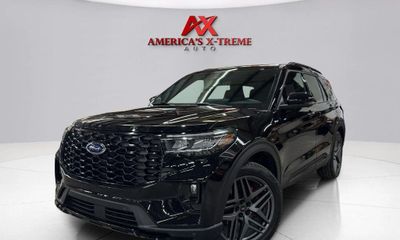 2025 Ford Explorer ST Line