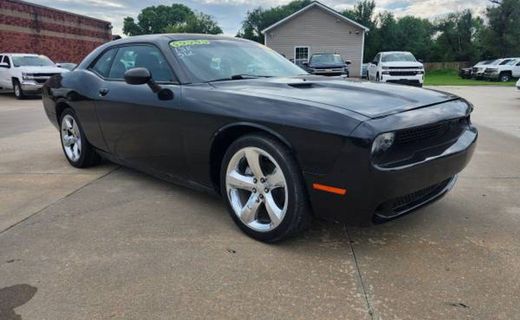 2013 Dodge Challenger Base