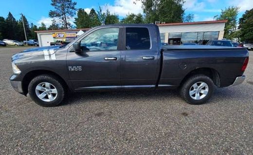 2017 Ram 1500 SLT