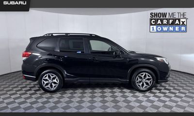 2022 Subaru Forester Premium