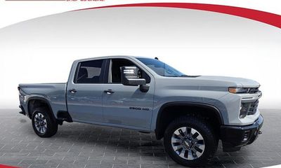 2024 Chevrolet Silverado HD Custom