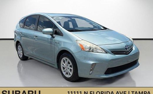 2014 Toyota Prius V TWO