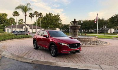 2018 Mazda CX-5 Sport