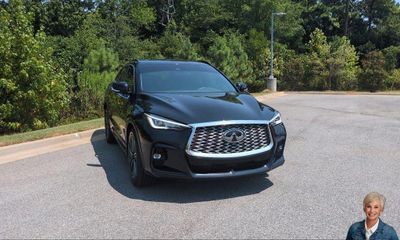 2022 Infiniti QX55 Essential