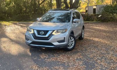 2017 Nissan Rogue S
