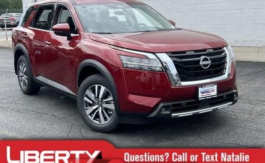 2024 Nissan Pathfinder SL
