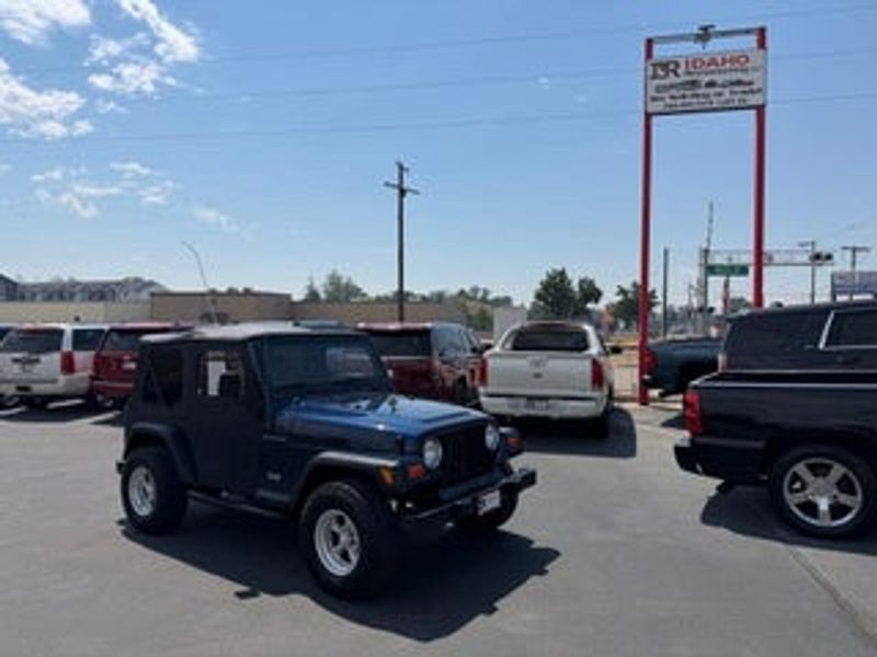 2000 Jeep Wrangler — a typically priced live listing
