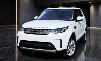 2017 Land Rover Discovery HSE