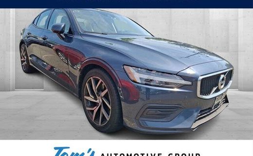 2020 Volvo S60 Momentum