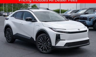 2026 Toyota C-HR SE