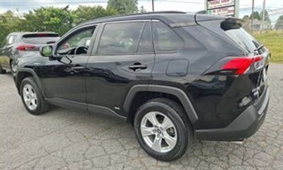 2023 Toyota RAV4 XSE