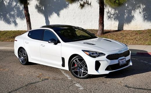 2022 Kia Stinger GT1
